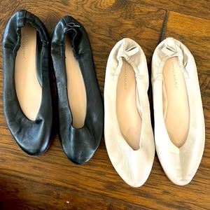 Banana Republic Leather Ballet Flats